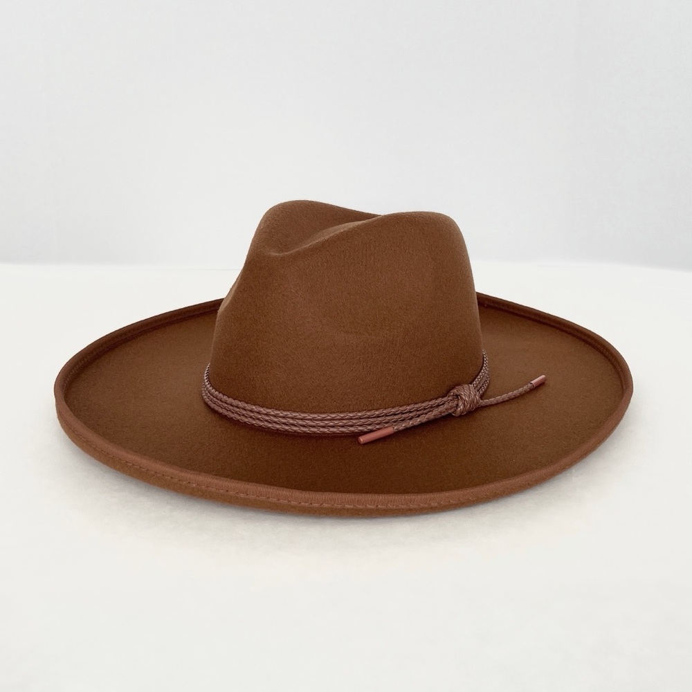 Brown Wide-Brim flipped Hat